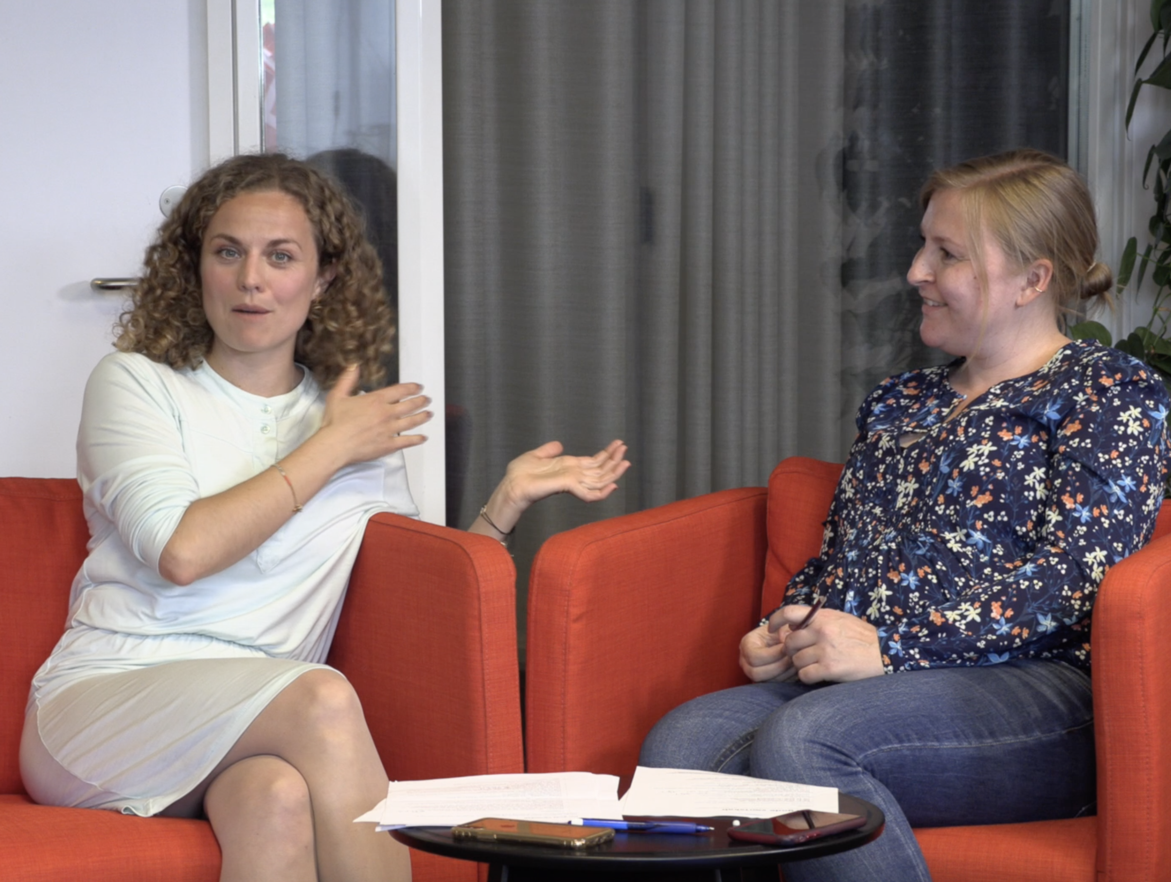 Webinarer Livestreaming af webinar med journalist Sarah Skrivergaard